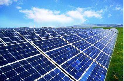 光伏玻璃需求廣闊，技術(shù)與成本較量升級(jí)