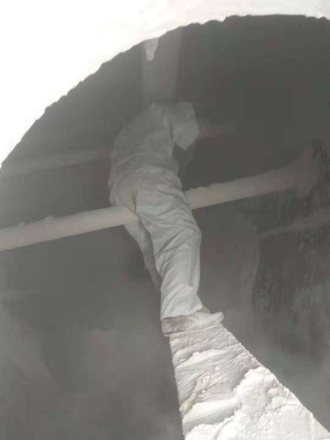 公司設備動力部發(fā)揮黨員骨干帶頭作用，順利完成環(huán)保系統(tǒng)檢修維護攻堅工作