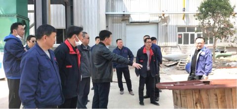 落實(shí)環(huán)境整治工作，改善廠區(qū)環(huán)境面貌