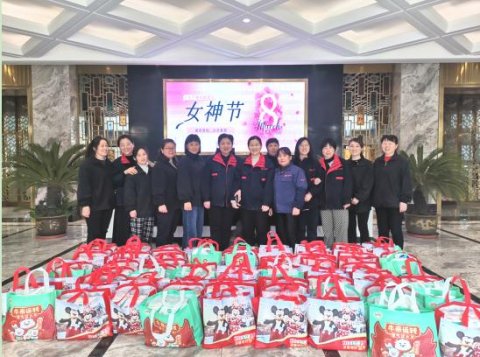 三八婦女節(jié)，盛世新能源為女職工發(fā)放暖心福利